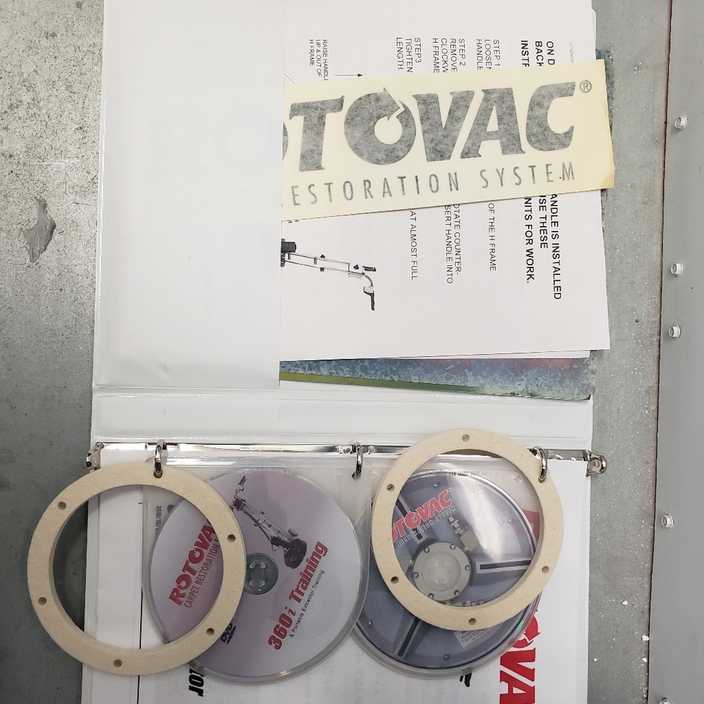 Rotovac 360i and Powrflite black max extractor as a bundle.. Orig price $7000 - Picture 6 of 12